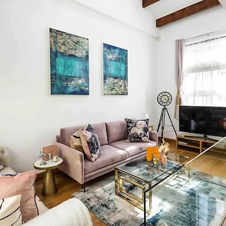 Harrods 4br 6bed House Ac * London