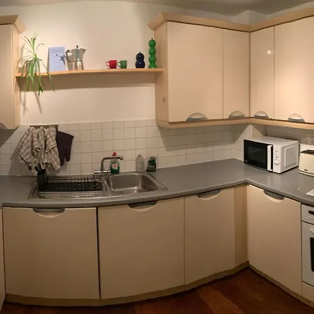 Apartment Peaceful Garden View Apt. Close To *