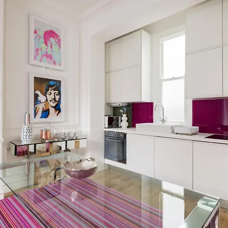 Apartment Cosy And Stylish Chelsea 2 Bedroom Flat *