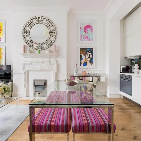 Apartment Cosy And Stylish Chelsea 2 Bedroom Flat London