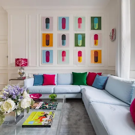 Cosy And Stylish Chelsea 2 Bedroom Flat
