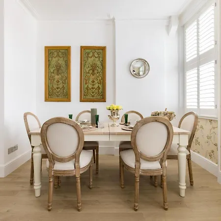 The Montagu - 2 Bedrooms With Terrace In Kensington