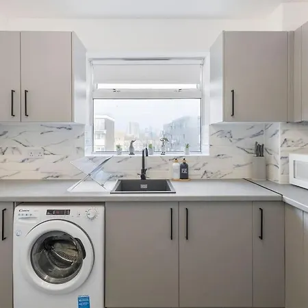 Apartment Shard View 2br Next Tower Bridge London