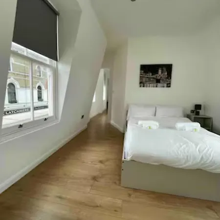 Apartment In Battersea Near Power Station/london Eye Bs3