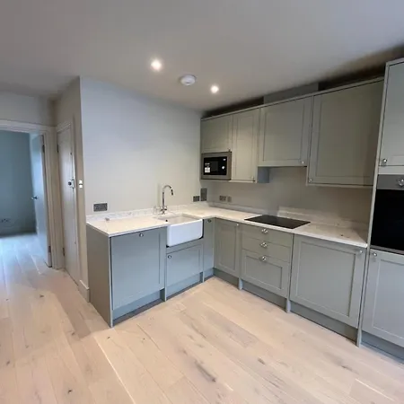 Stunning Portobello Road Flat * London
