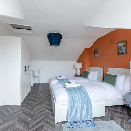 Peacefully Set 2level 2br Btw Brixton & Camberwell Apartment