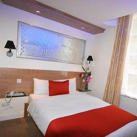 Hotel Westpoint 3*