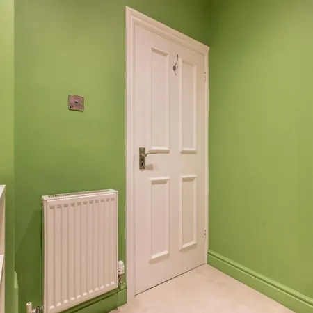 Apartment Cosy And Stylish Chelsea 2 Bedroom Flat London