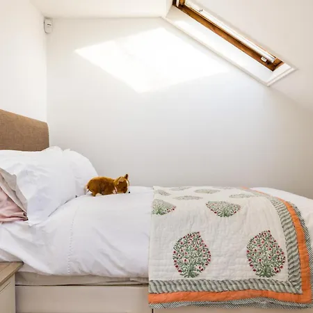 The Montagu - 2 Bedrooms With Terrace In Kensington Apartment *