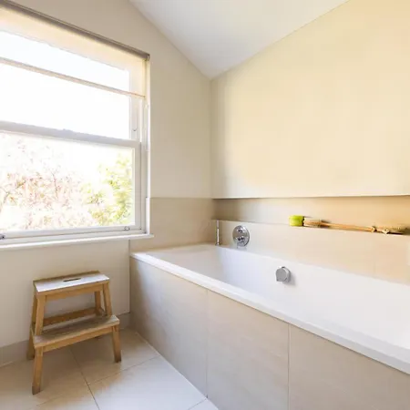 The Singer - 3 Bedrooms With Garden In Hammersmith London