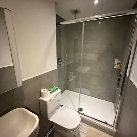 Modern Flat In Camden Town Apartment London