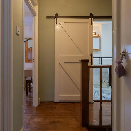 Stylish 1 Bedroom In Hackney Apartment
