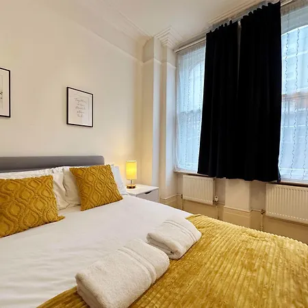 Oliver Place In Holborn - 2 Double Beds, 1 Sofa Bed, Great Location * London