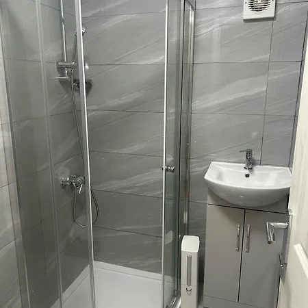 London Holiday Home * London