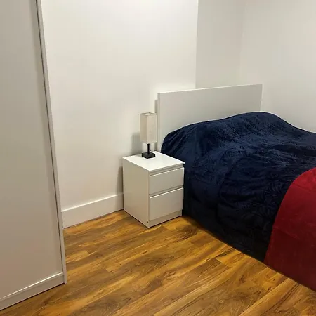 Guest house London Holiday Home *