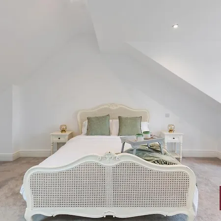 Apartment Kew Village- Modern Pets Welcome 3bed Richmond (Greater London)
