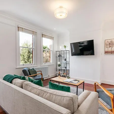 Apartment Kew Village- Modern Pets Welcome 3bed Richmond (Greater London)