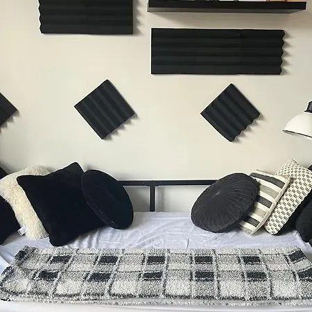 Comfy In London