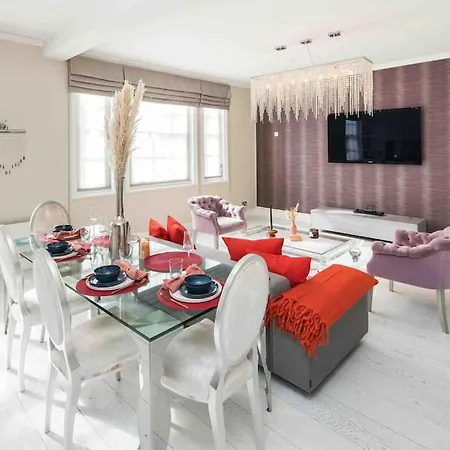 Central Harrods Super King 1br 2bed Ac