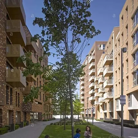 Luxury 2 Bedroom Flat In Central * London