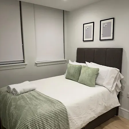 Luxury Capella Court London