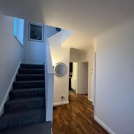 House In London Near O2, Greenwich & Canary Wharf