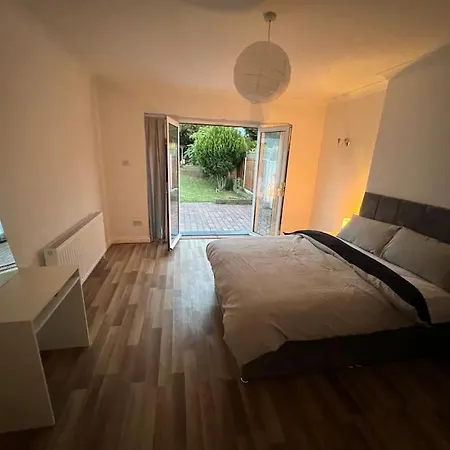 Holiday home House In London Near O2, Greenwich & Canary Wharf