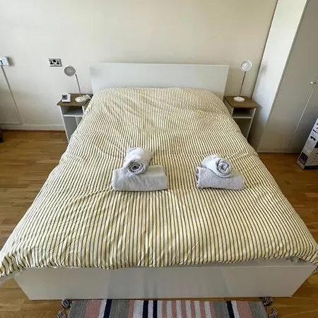 Whole Flat Close To Wembley *