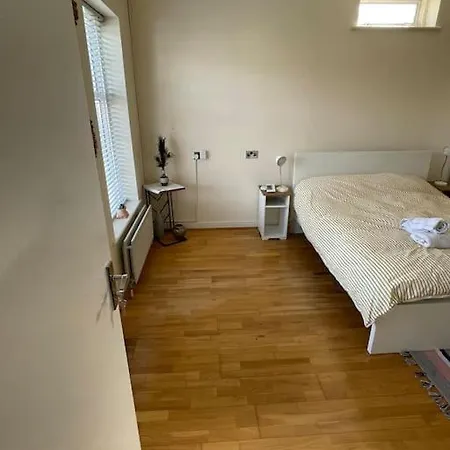 Apartment Whole Flat Close To Wembley Harrow