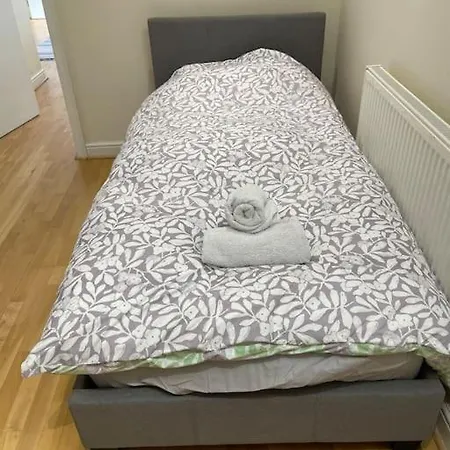 Apartment Whole Flat Close To Wembley