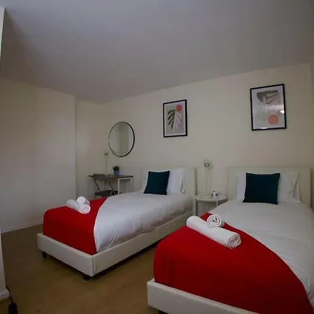 2 Bed Flat With Easy Access To Excel, Central London, City Airport, O2 Appartement Londres