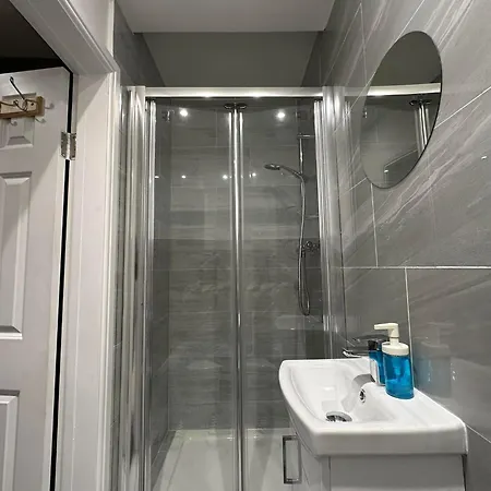 Apartment Flat In