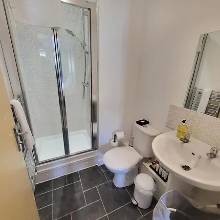 Garland 2 Apartment London