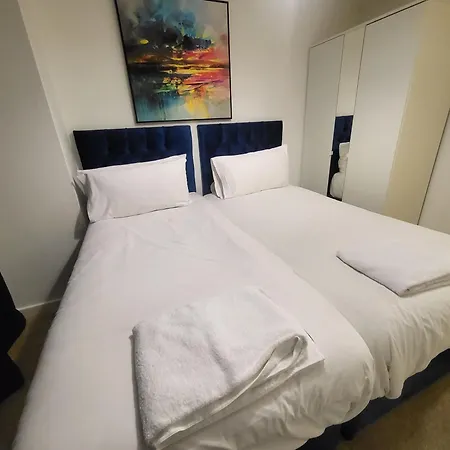 Garland 2 Apartment London
