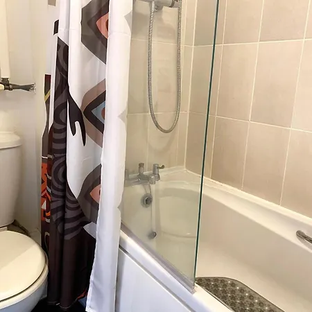 Apartment Norwich - Cosy & Comfortable 1 Bedroom Goodmayes
