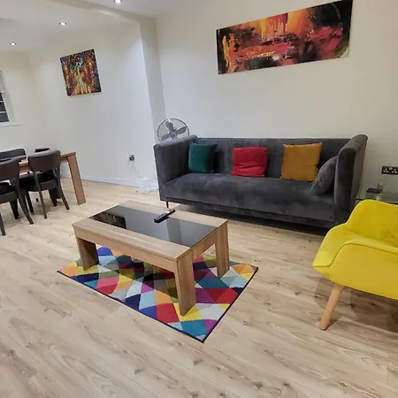 Apartment Garland Modern Spacious With Garden *