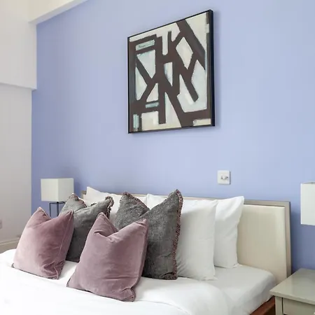 Fascinating 1 Bdr W Terrace, Paddington London