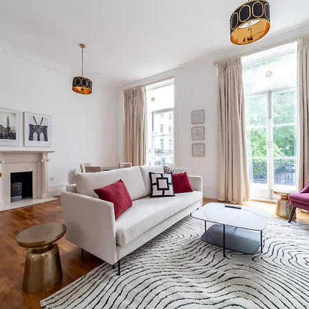 Fascinating 1 Bdr W Terrace, Paddington Apartment
