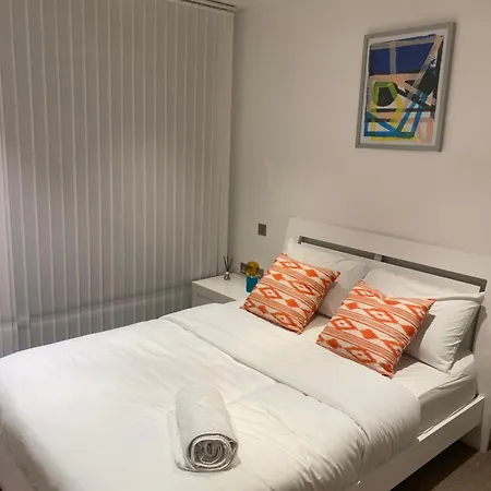 Cosy Long Term * London