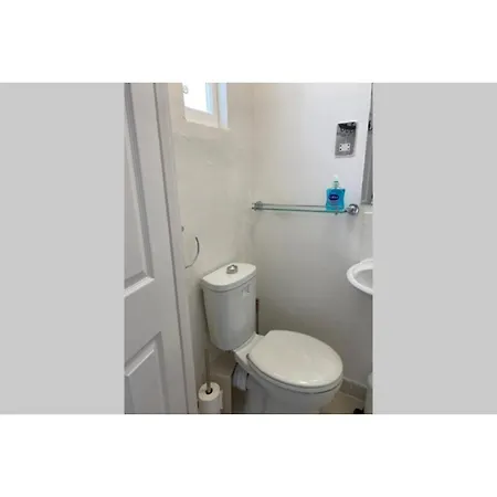 F19- Bright Studio For 1 Near Paddington Apartment London