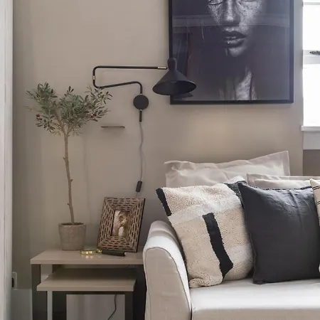 The Leicester Square By Hok Living London