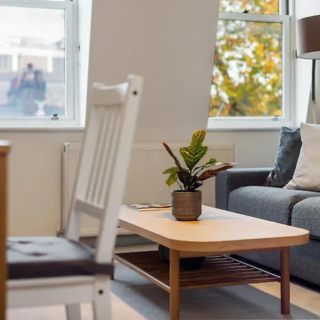 Apartment The Grove