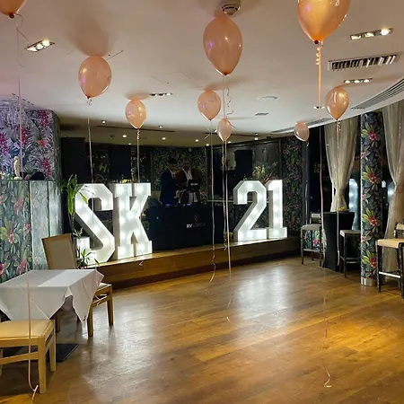 拉法耶尔酒店&spa 5* 伦敦