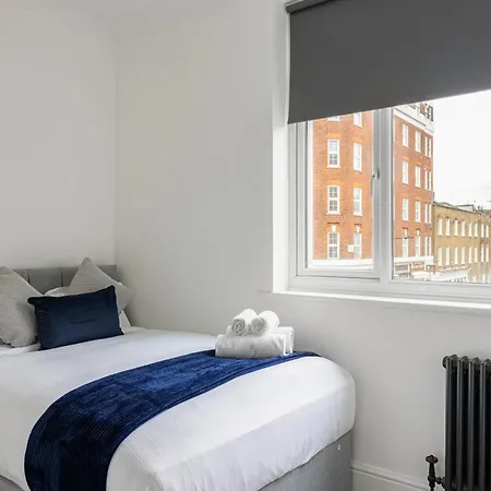 Apartment Edgware Road