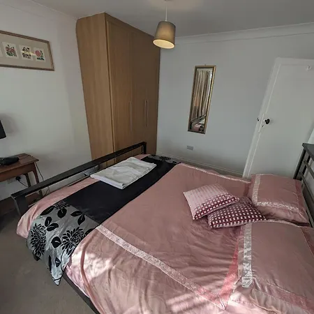 Apartment Cosy Relaxing 4 Bed With 2 Parking Space *