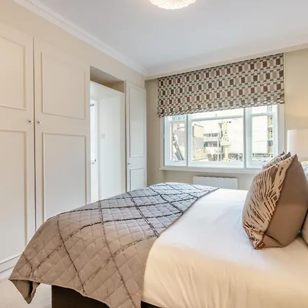 Hill Street Mayfair Apartment