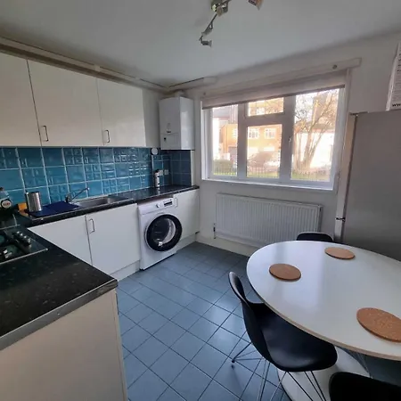 2 Bedroom In Kentish Town *