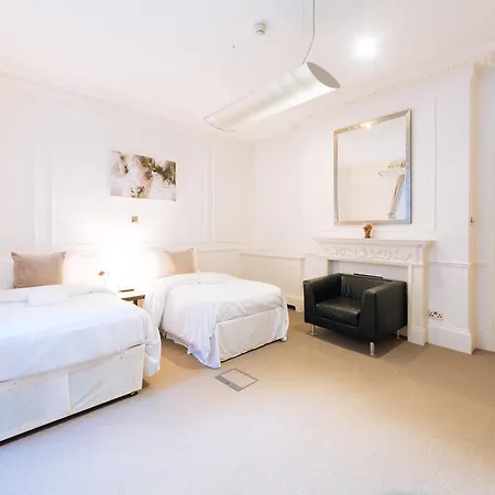 Curzon Residences * London