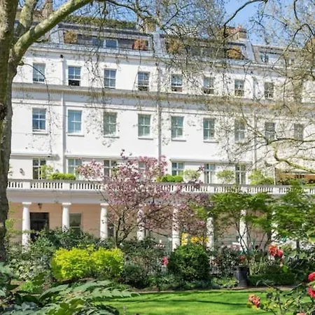 Apartment Royal Victorian Regency Palace London