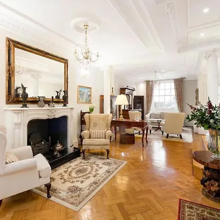 Royal Regency - Sleeps 8 Appartamento Londra